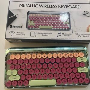 Metallic Wireless Keyboard New Comes